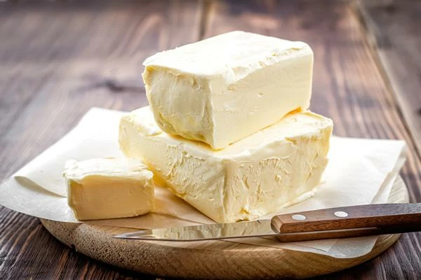 Frances' October 2023 Import of Butter Decreases Sharply to $104K