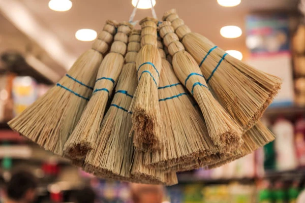 UK Imports of Twig Broom Drop 5%, Totaling $9.4M in 2023