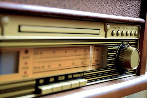 Germany's Radio Receiver Imports Drop 7%, Totaling $580 Million in 2023