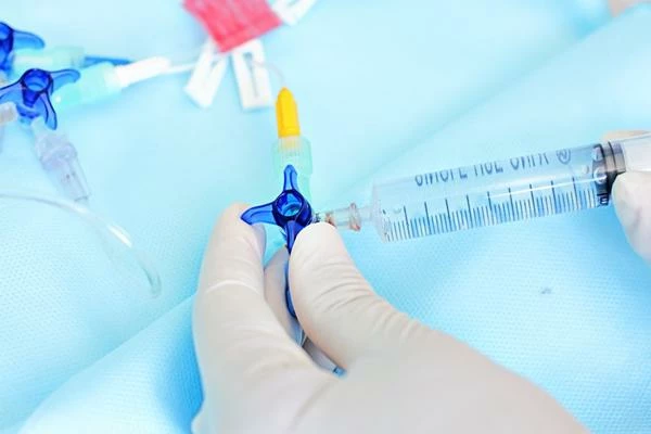 U.S. Syringe Price Soars 37% to $0.3 per Unit in July 2022