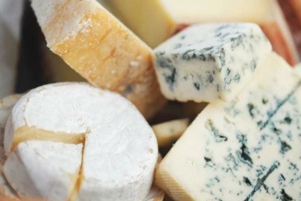 Global Cheese Market Reached 93,4B USD in 2015