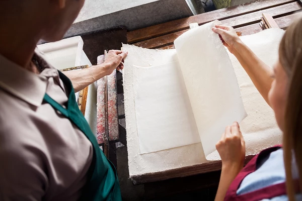 France's Handmade Paper Imports Plummet to $29M in 2023